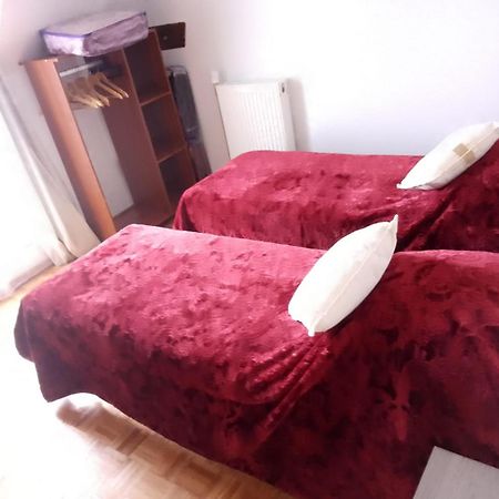 Holistica Hotel Сен-Фаржо Екстериор снимка